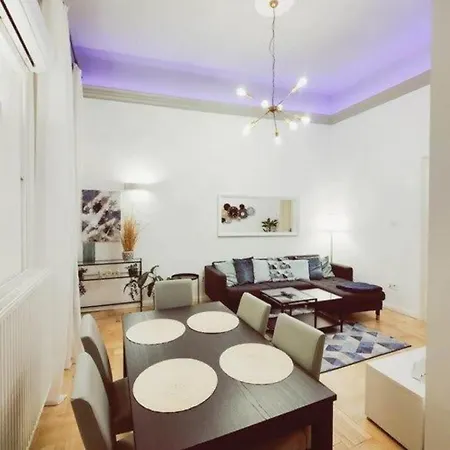 Urbanico * Budapest